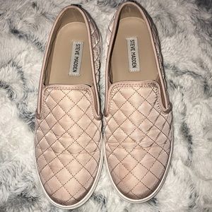 Steve Madden Slip on